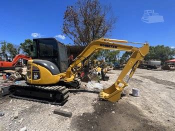 KOMATSU PC50 Mini (up to 12,000 lbs) Excavators For Sale